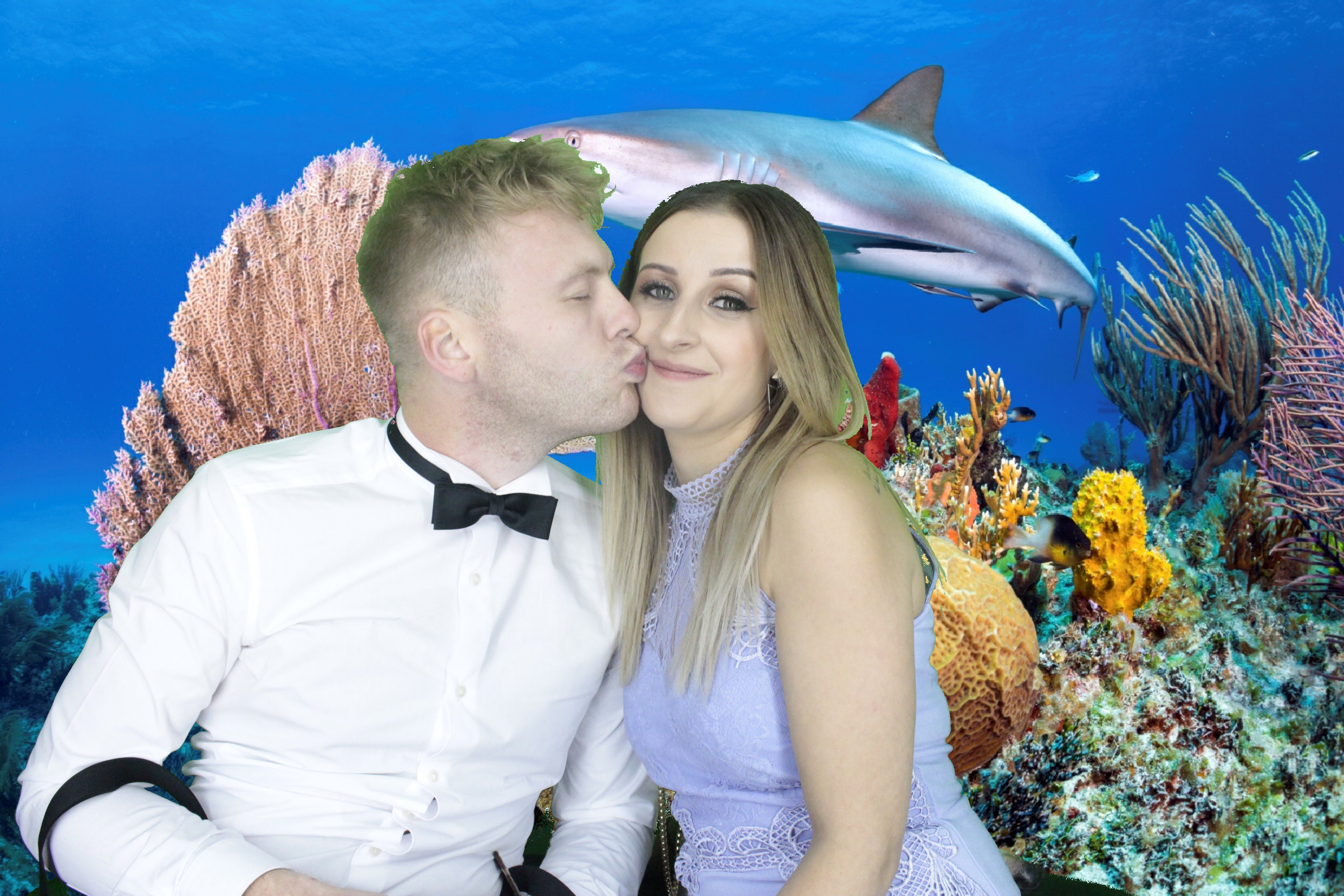 Mr & Mrs Hillier | View more photos from the event at gallery.myphotoboothexperience.co.uk/u/MyPhotoBoothExperienceLtd/Mr-Mrs-Hillier